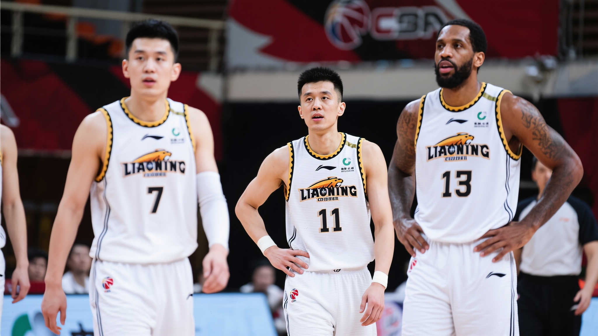 赵继伟或将转投北控,辽宁男篮面临核心流失危机! 一直以来缺乏优秀本土主力导致成绩平平,这也是阻碍他